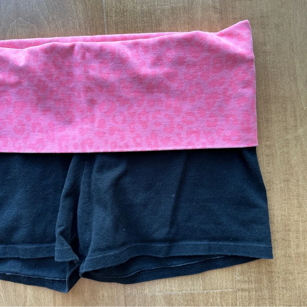 LOVE PINK Sequin Y2K Victoria’s Secret Yoga Shorts, Animal Print Folded Waist - Picture 4 of 12